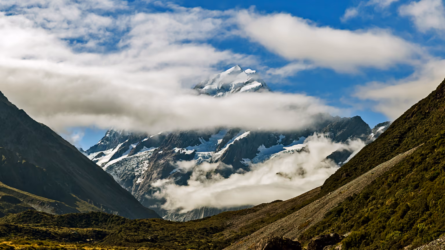 Snow-covered Aoraki / Mount Cook above Hooker Valley